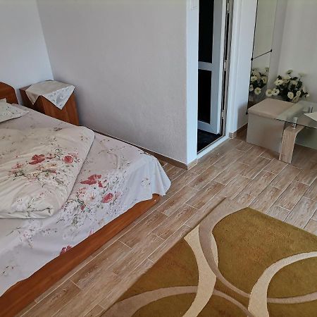 브란 Casa Georgeta 게스트하우스 외부 사진