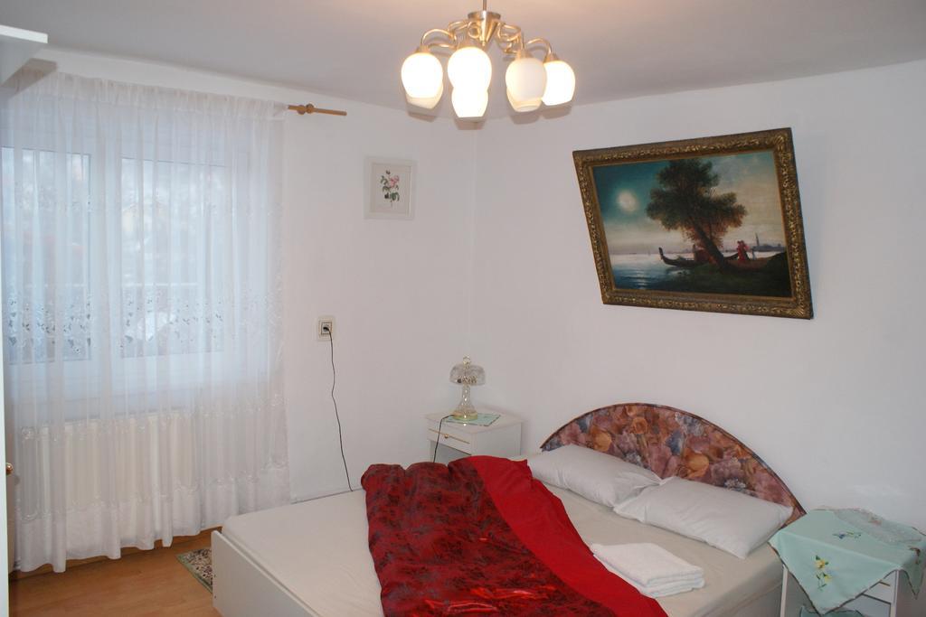 브란 Casa Georgeta 게스트하우스 외부 사진